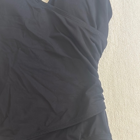 Anne Cole Black Women's One Piece Swimsuit - Picture 4 of 4